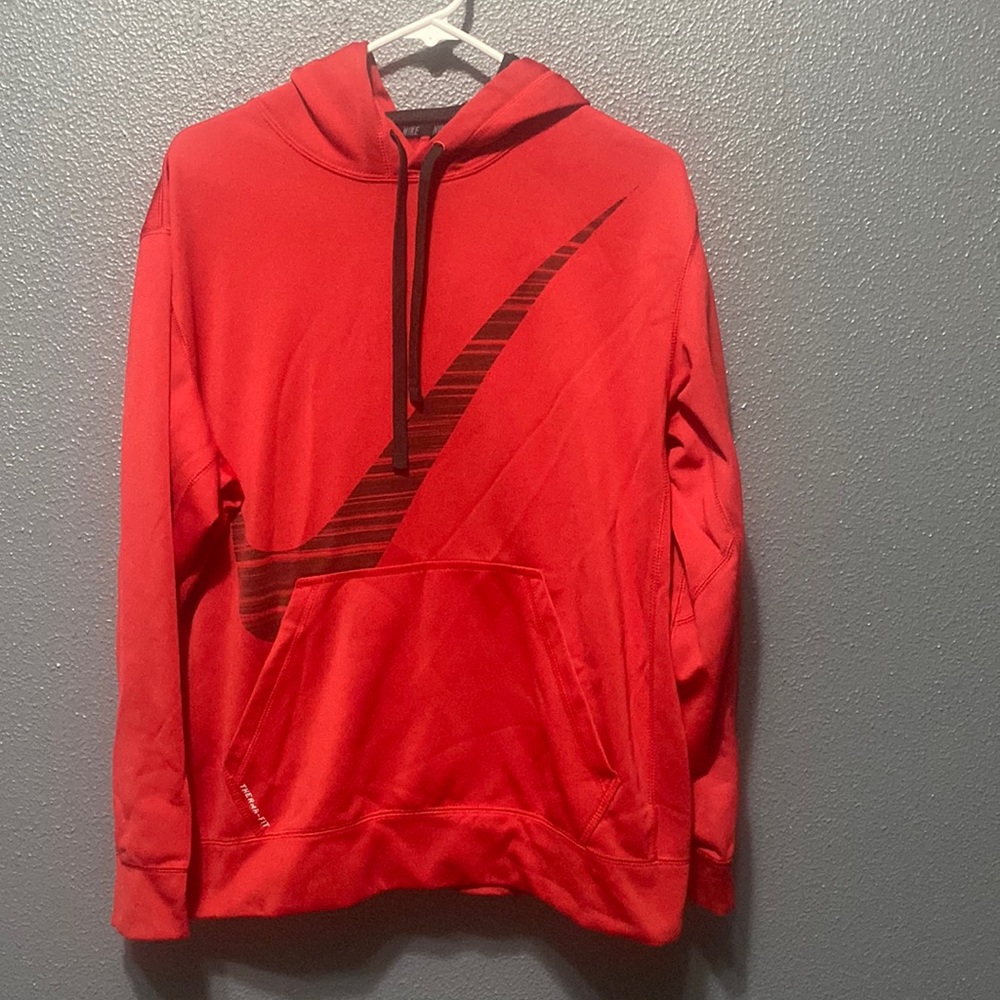 NIKE | Therma-Fit Big Swoosh Red Hoodie size Large